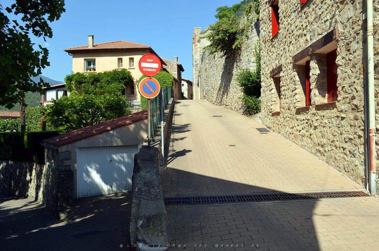 1 VERNET LES BAINS - PO - LE VIILAGE (33).JPG